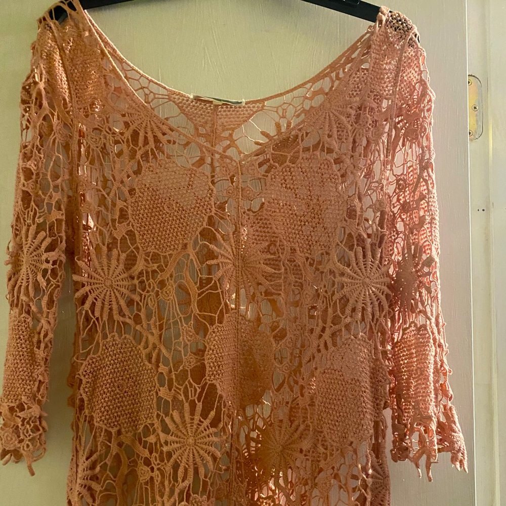 Lacy pullover M/L blush colored Liquid by Signi